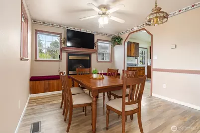 811 NE 2nd Street, Winlock, WA 98596 - Photo 11