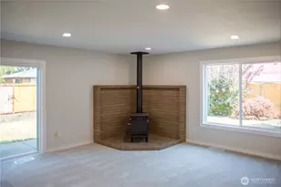 310 Y St SW, Tumwater, WA 98501 - Photo 17