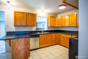 310 Y St SW, Tumwater, WA 98501 - Photo 15