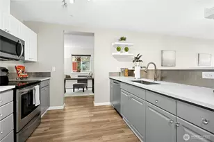 17426 Bothell Way NE, Bothell, WA 98011 - Photo 7