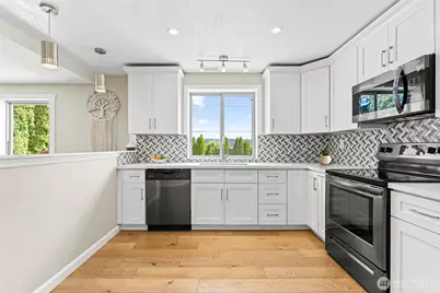 2500 171st Avenue SE, Bellevue, WA 98008 - Photo 23