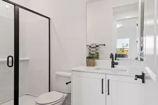 20414 154th St E, Bonney Lake, WA 98391 - Photo 7