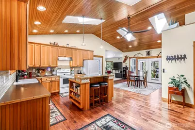 19379 Morton Road, Burlington, WA 98233 - Photo 3