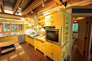 90 Montgomery Ln, Orcas Island, WA 98245 - Photo 17