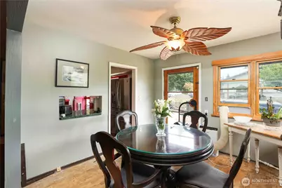 122 S National Avenue, Bremerton, WA 98312 - Photo 13