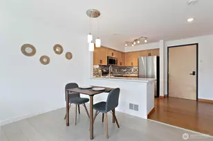 827 Hiawatha Pl S, Seattle, WA 98144 - Photo 5