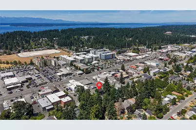 14012 Midvale Avenue N, Seattle, WA 98133 - Photo 3