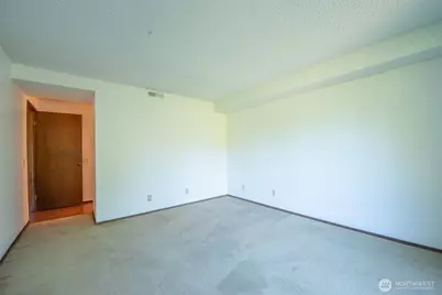 17417 Ashworth Avenue N #303, Shoreline, WA 98133 - Photo 15