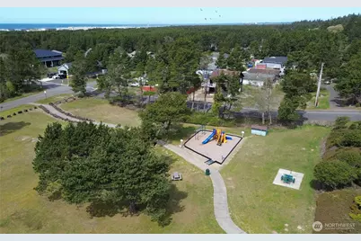 710 S Hancock Avenue #102&3, Westport, WA 98595 - Photo 25