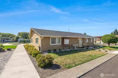 300 SW 7th Avenue #302, Battle Ground, WA 98604 - Photo 33