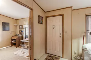 300 SW 7th Ave, Battle Ground, WA 98604 - Photo 7