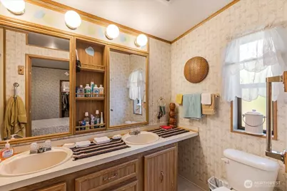 300 SW 7th Avenue #302, Battle Ground, WA 98604 - Photo 19