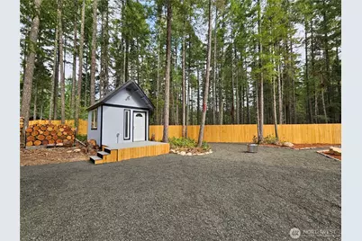 131 N Buckhorn Way, Hoodsport, WA 98548 - Photo 9