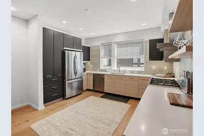 17338 Bothell Way NE #E, Bothell, WA 98011 - Photo 5