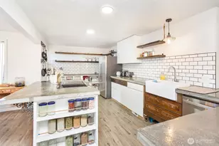 210 E 7th St, Waitsburg, WA 99361 - Photo 5