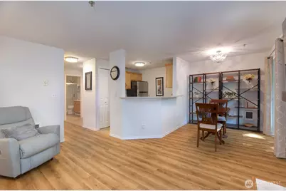 11527 Highway 99 #C102, Everett, WA 98204 - Photo 3