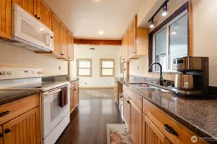 13010 Hwy 12 SW, Rochester, WA 98579 - Photo 5