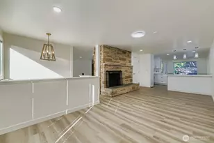 16110 Evanston Ave N, Shoreline, WA 98133 - Photo 5