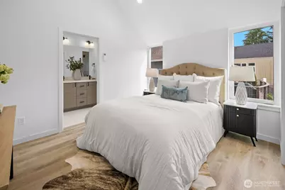 2923 39th Avenue SW, Seattle, WA 98116 - Photo 15