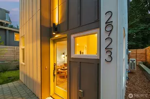 2923 39th Ave SW, Seattle, WA 98116 - Photo 33