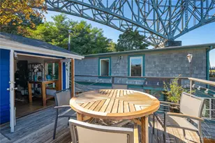 2766 Westlake Ave N, Seattle, WA 98109 - Photo 21