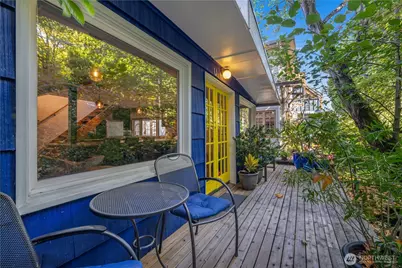 2766 Westlake Avenue N #A, Seattle, WA 98109 - Photo 23