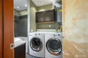 2766 Westlake Ave N, Seattle, WA 98109 - Photo 13