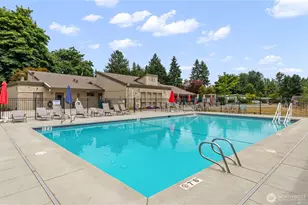 18425 NE 95th St, Redmond, WA 98052 - Photo 23