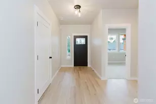 7590 E Idaho St, Port Orchard, WA 98366 - Photo 3