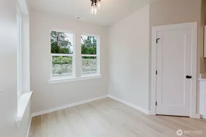7590 E Idaho Street, Port Orchard, WA 98366 - Photo 9