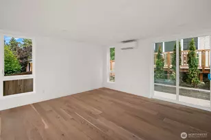 2028 NE 123rd St, Seattle, WA 98125 - Photo 5