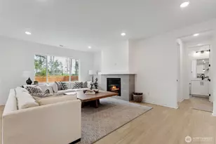 20307 Eagle Ln E, Bonney Lake, WA 98391 - Photo 11