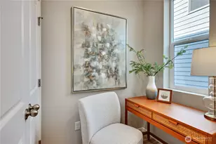 344 NE Shadowhawk Ln, Bremerton, WA 98311 - Photo 15