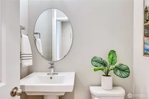 344 NE Shadowhawk Ln, Bremerton, WA 98311 - Photo 17