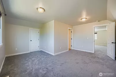 1150 E 41st St, Tacoma, WA 98404 - Photo 13