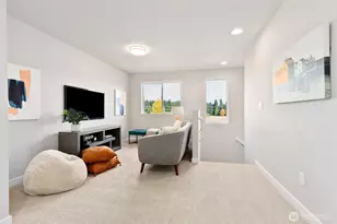 216 NE Shadowhawk Ln, Bremerton, WA 98311 - Photo 25