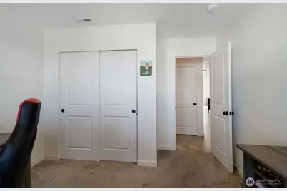 602 Cardinal Avenue, Winlock, WA 98596 - Photo 5