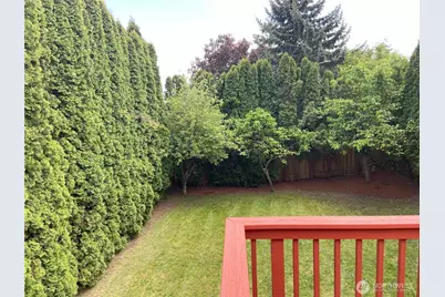 917 N 100th Street, Seattle, WA 98133 - Photo 33