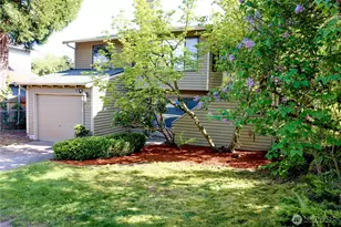 917 N 100th St, Seattle, WA 98133 - Photo 3