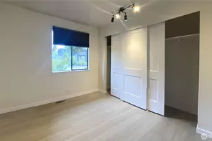 917 N 100th St, Seattle, WA 98133 - Photo 15