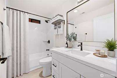 917 N 100th Street, Seattle, WA 98133 - Photo 23