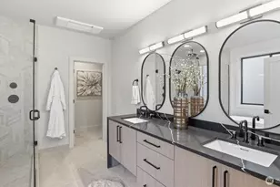 1015 N 35th St, Renton, WA 98056 - Photo 25