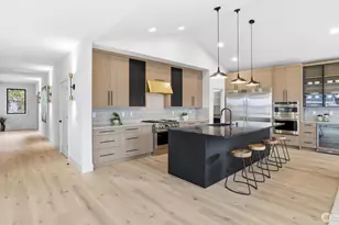 1015 N 35th St, Renton, WA 98056 - Photo 9