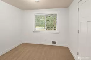 9402 171st Ave SE, Snohomish, WA 98290 - Photo 9