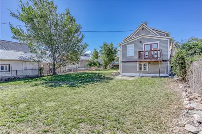 321 Malaga Avenue, Wenatchee, WA 98801 - Photo 3