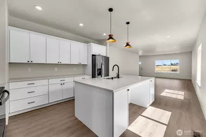 313 Cap Avenue, Winlock, WA 98596 - Photo 11