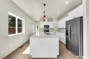 313 Cap Ave, Winlock, WA 98596 - Photo 9