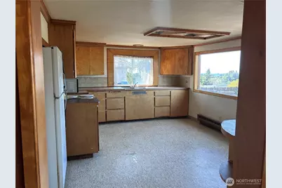 1716 E Third Street, Port Angeles, WA 98362 - Photo 9