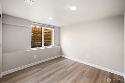 815 S Rose Street #A, Seattle, WA 98108 - Photo 27