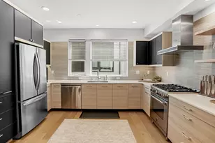 17338 Bothell Way NE, Bothell, WA 98011 - Photo 3